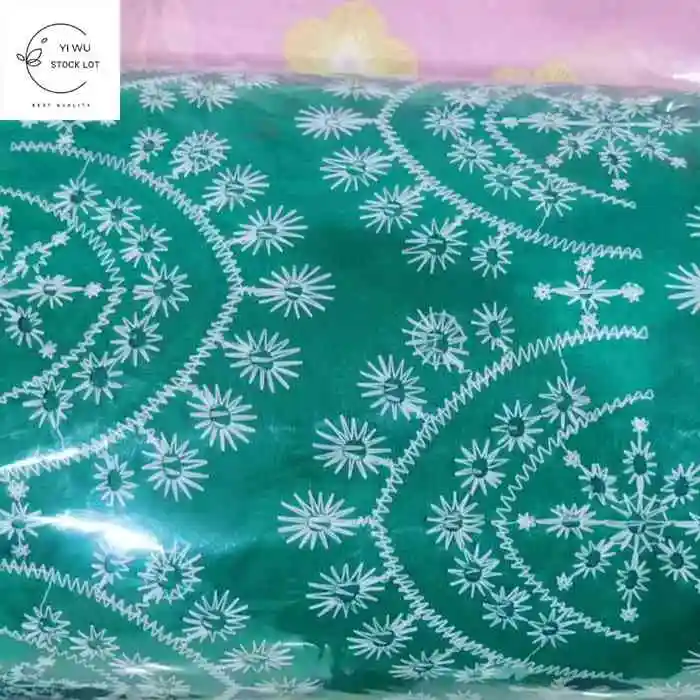 Лидер продаж поставщик текстиля оптовая продажа хороший дизайн дешевая цена тканая хлопчатобумажная вышитая ткань для одежды