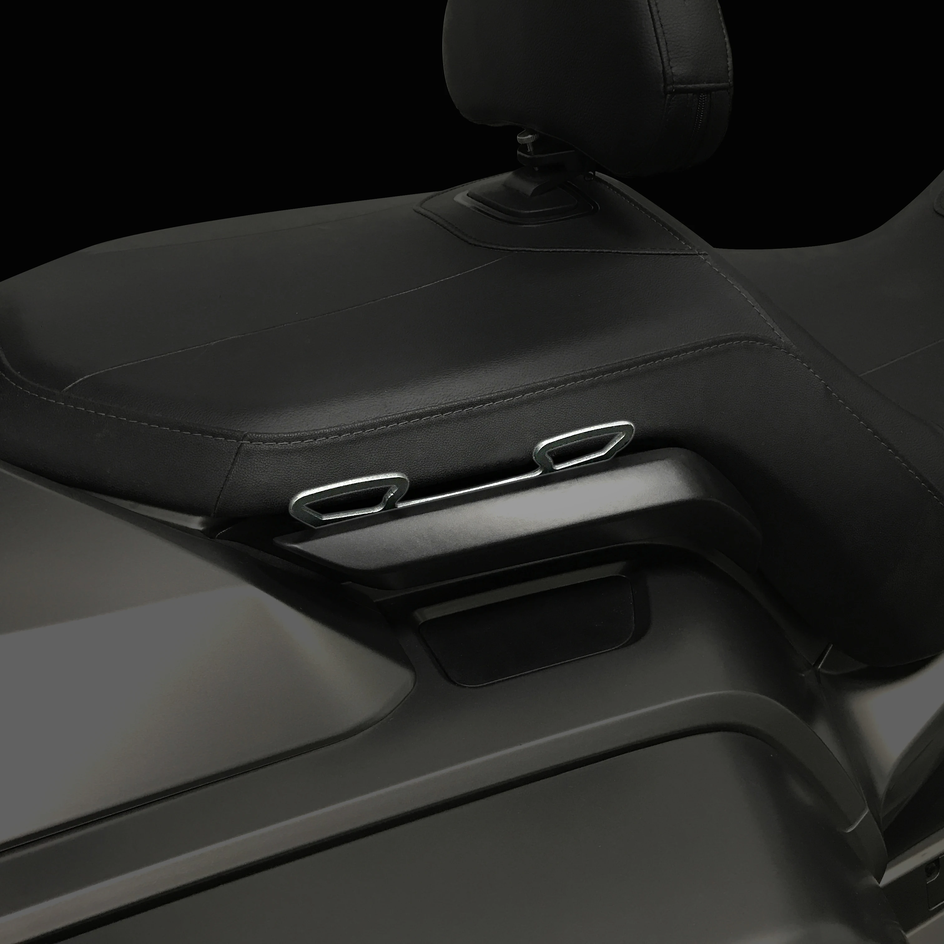 Bungee Seat Tie-Downs Parts Recoil Buckles 2018UP Luggage Tighten the Bracket For HONDA GOLD WING GL1800 GL1800B F6B