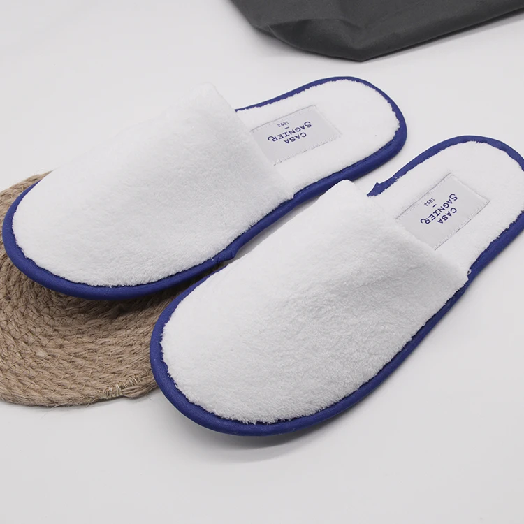 Soft Custom Logo Disposable Slippers Casa Sagnier Luxury Hotel Slippers Coral Velour Slippers