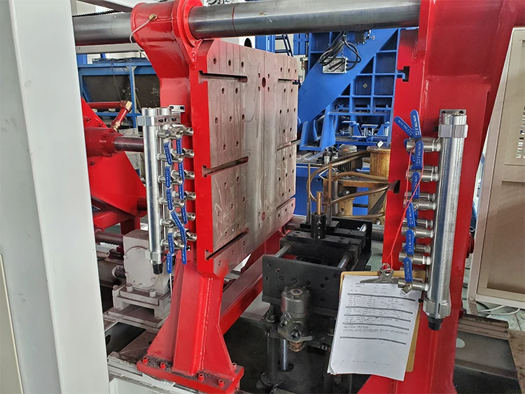 Plastic Hdpe 20/25 Litre Jerry Can Making Machine 20L Jerrycan Bottle Extrusion Blow Moulding Molding Manufacturers Machine