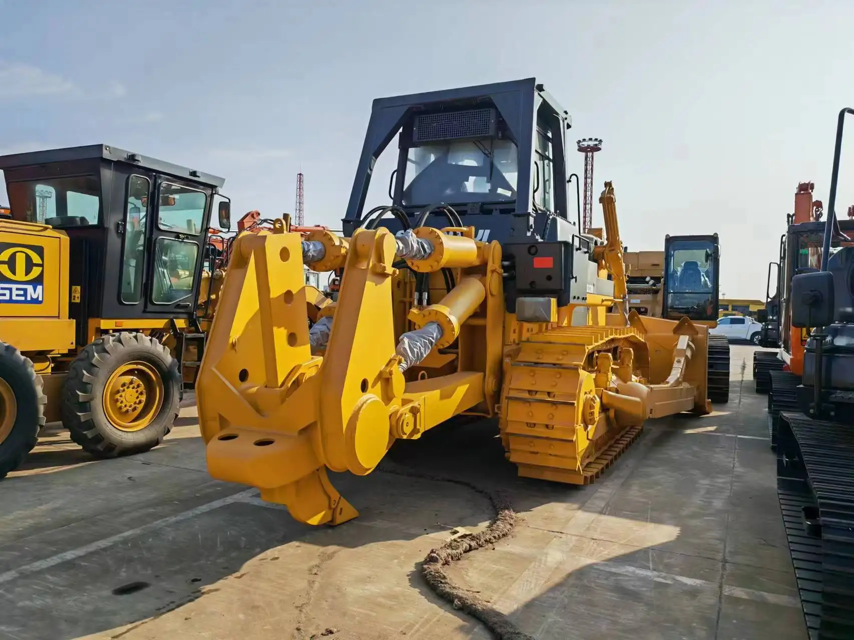 SHANTUI SD22 New Caterpillar Bulldozer Bosch Rexroth Hydraulic Pump Gear Bearing Straight Edge Construction Farm Discount Sale