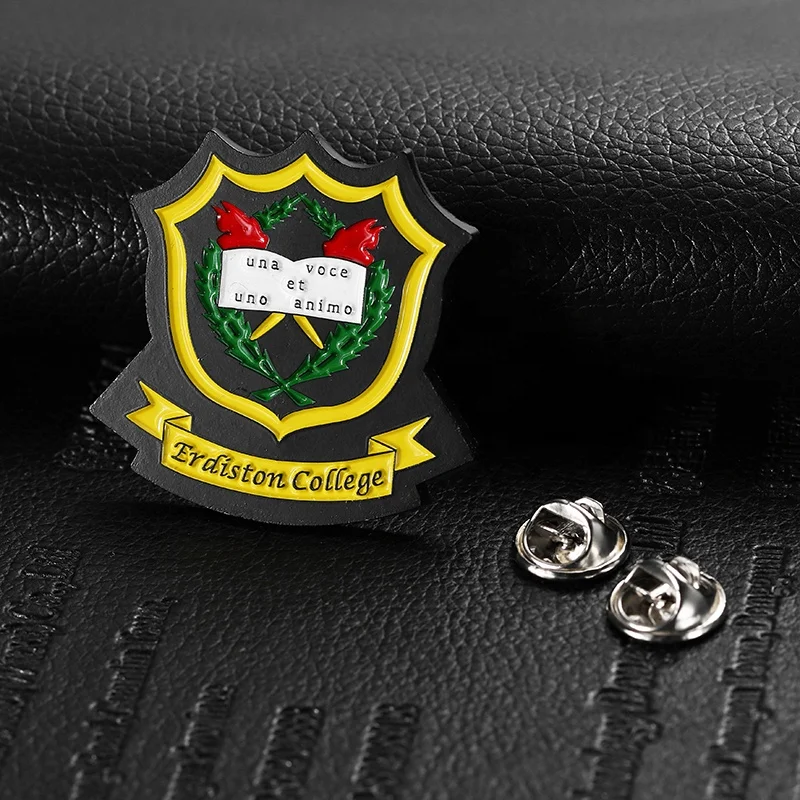 20-Years Supplier Factory Lapel Pins Customized Hard Soft Enamel Pin Badge 3D Zinc Alloy Metal Erdiston College Pins for Clothes
