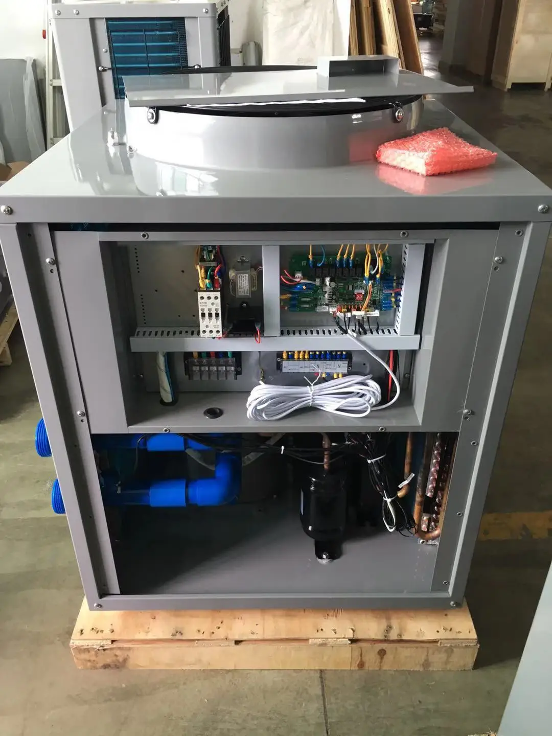 2022 New Energy 26KW Swimming Pool Spa Water Heating Pump in Cold Weather