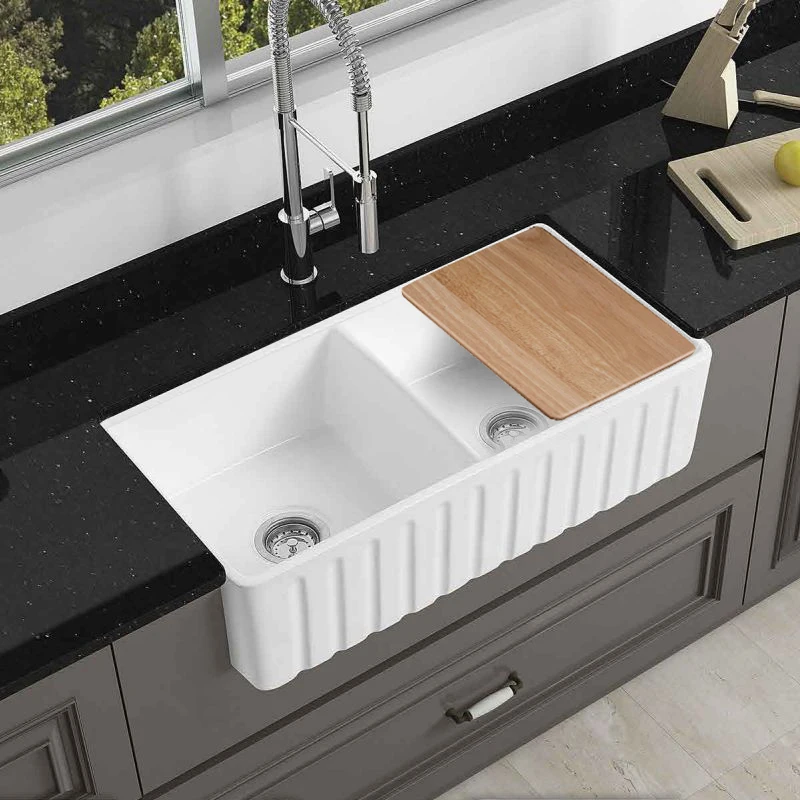 Newest Product Single Bowl White Farmhouse Apron Ceramic American Butlers Kitchen Sink