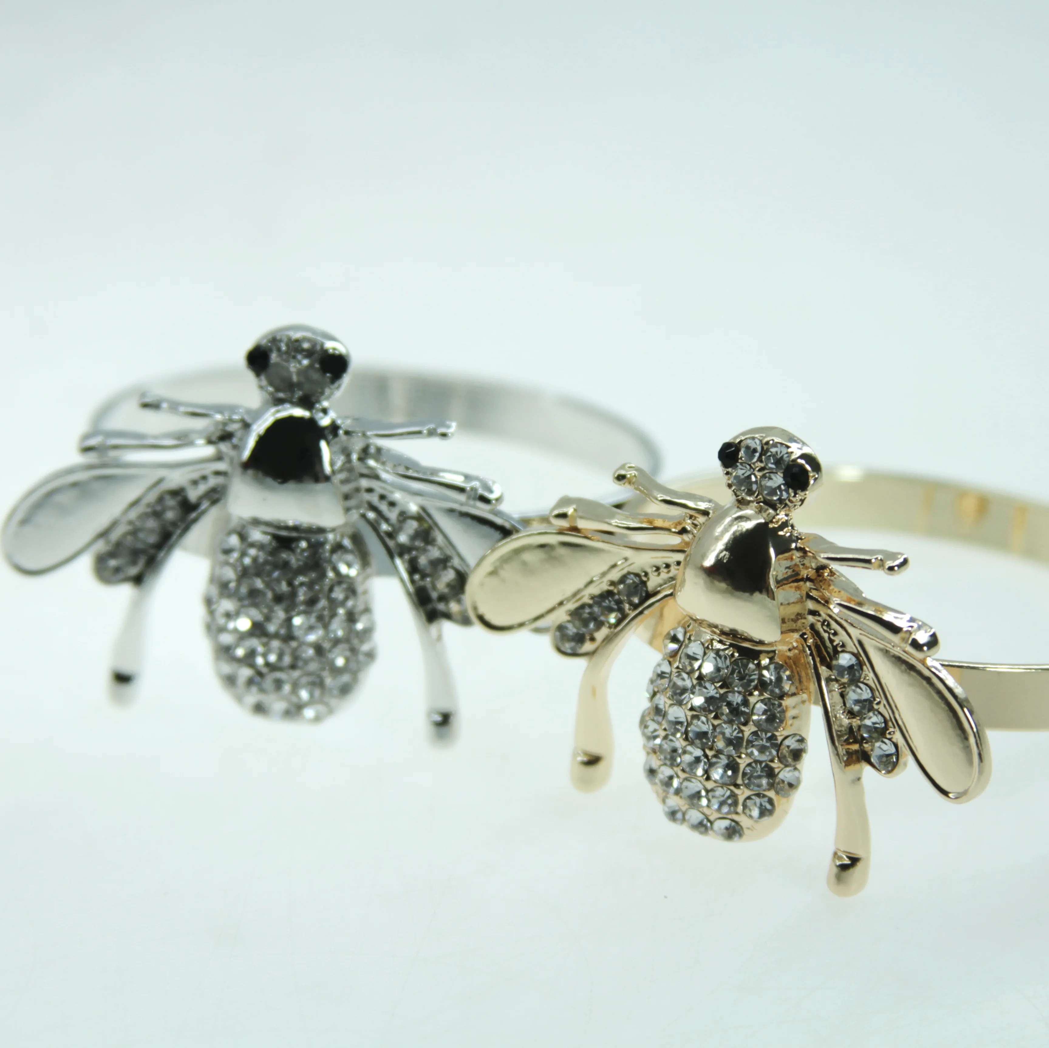 cheap bulk gold silver bee metal napkin ring with velvet for wedding with high quality qn19102201