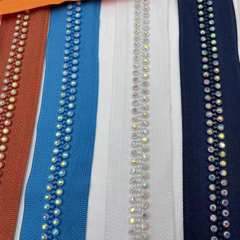 High Quality 3#5#10# Rhinestones Zipper Fashion Open-End Colorful Diamond Plastic Resin Zipper