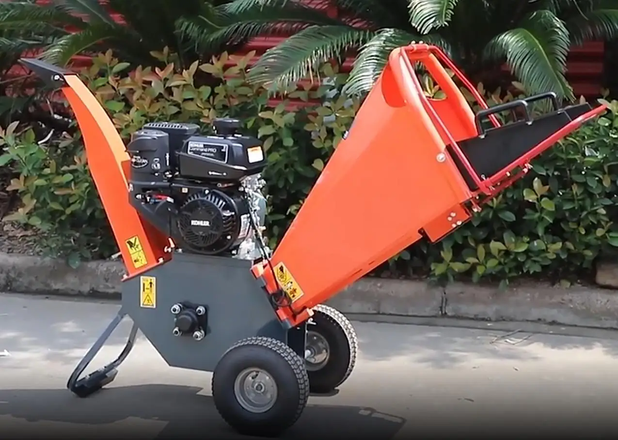 TUV CE одобренная древесная дробилка 15 л.с. четырехтактный бензиновый двигатель автоматическая подача древесины