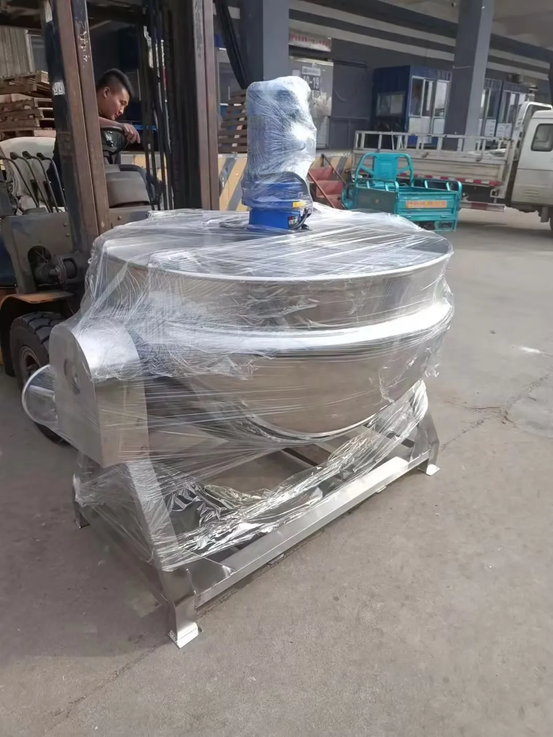 hot selling 2023 new arrival mixing kettle use with steam generator for food industry