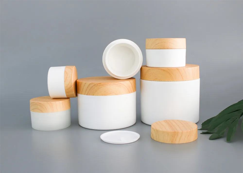 Роскошная косметика 20 г 30 г 50 г 100 г 150 г полипропиленовая пластиковая банка для крема по уходу за кожей с бамбуковой деревянной крышкой