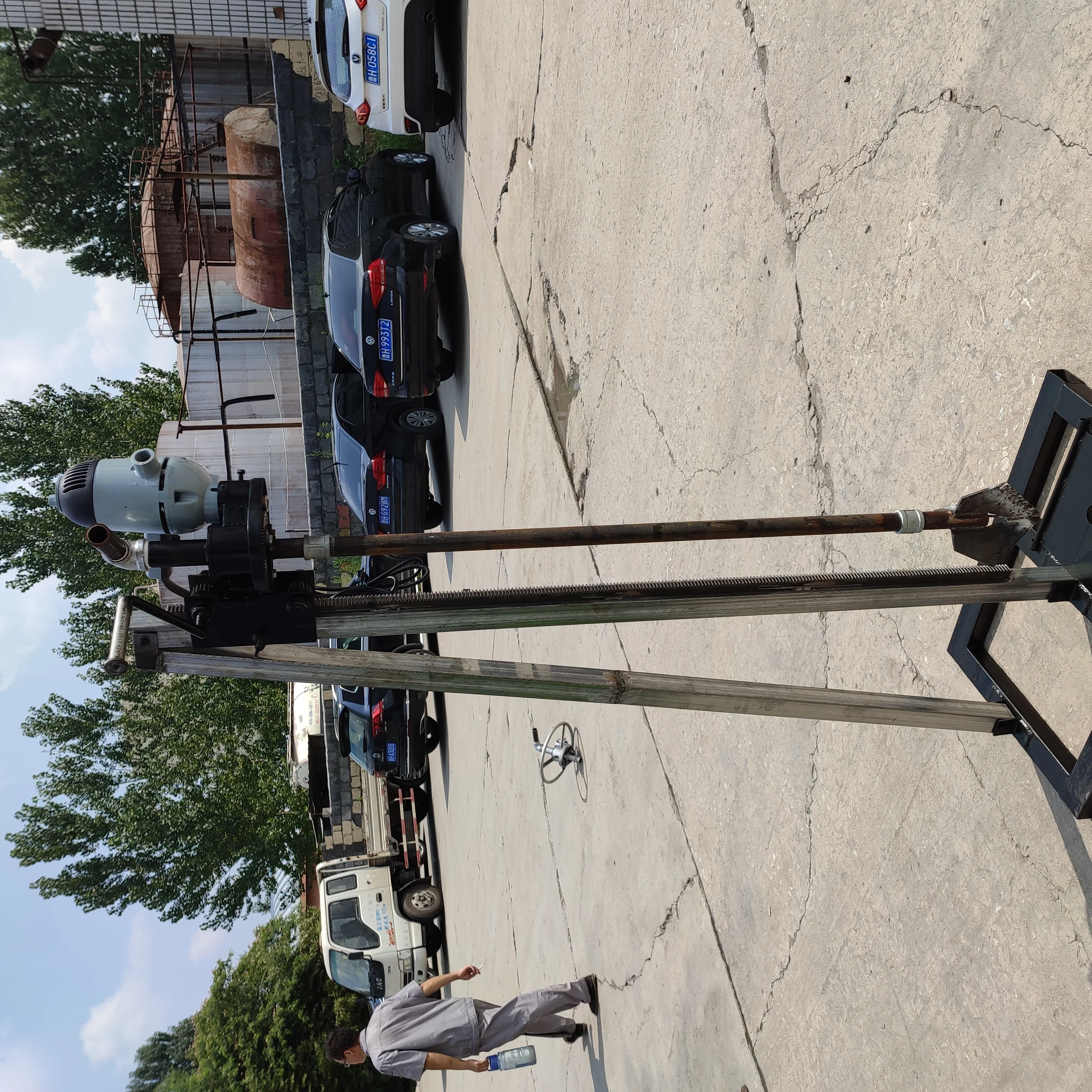 Hot sale mini electric water well rotary drilling rig man portable drilling rig with cheapest price