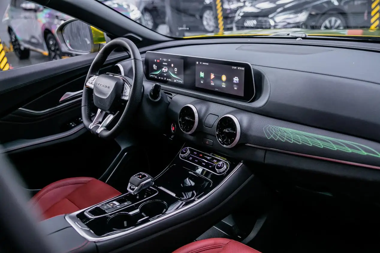 Dongfeng Forthing T5 HEV завод Китай высокопроизводительная электронная парковка внедорожник охлаждение масла турбо промежуточное гибридного топлива
