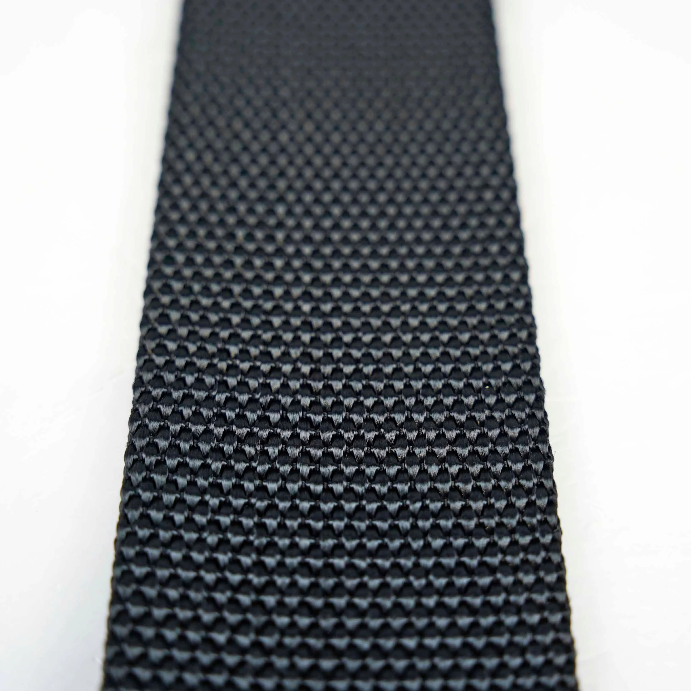 High Strength and Customized eco-friendly Plain polyester webbing strap for Hoisting goods