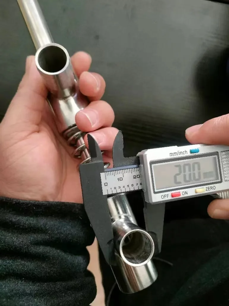 Factory direct selling High precision stainless steel bottle filling nozzle overflow nozzle