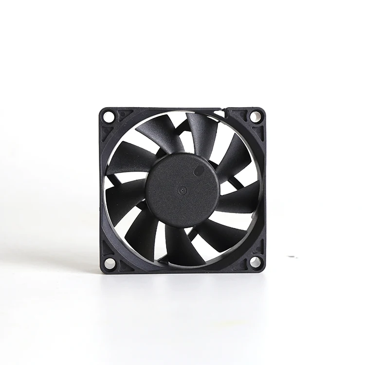 Factory Direct Sale Wholesale Customize High Quality 7020 3wire Dc Brushless Fan 12v Pwm Cpu Motor Fans Cooling