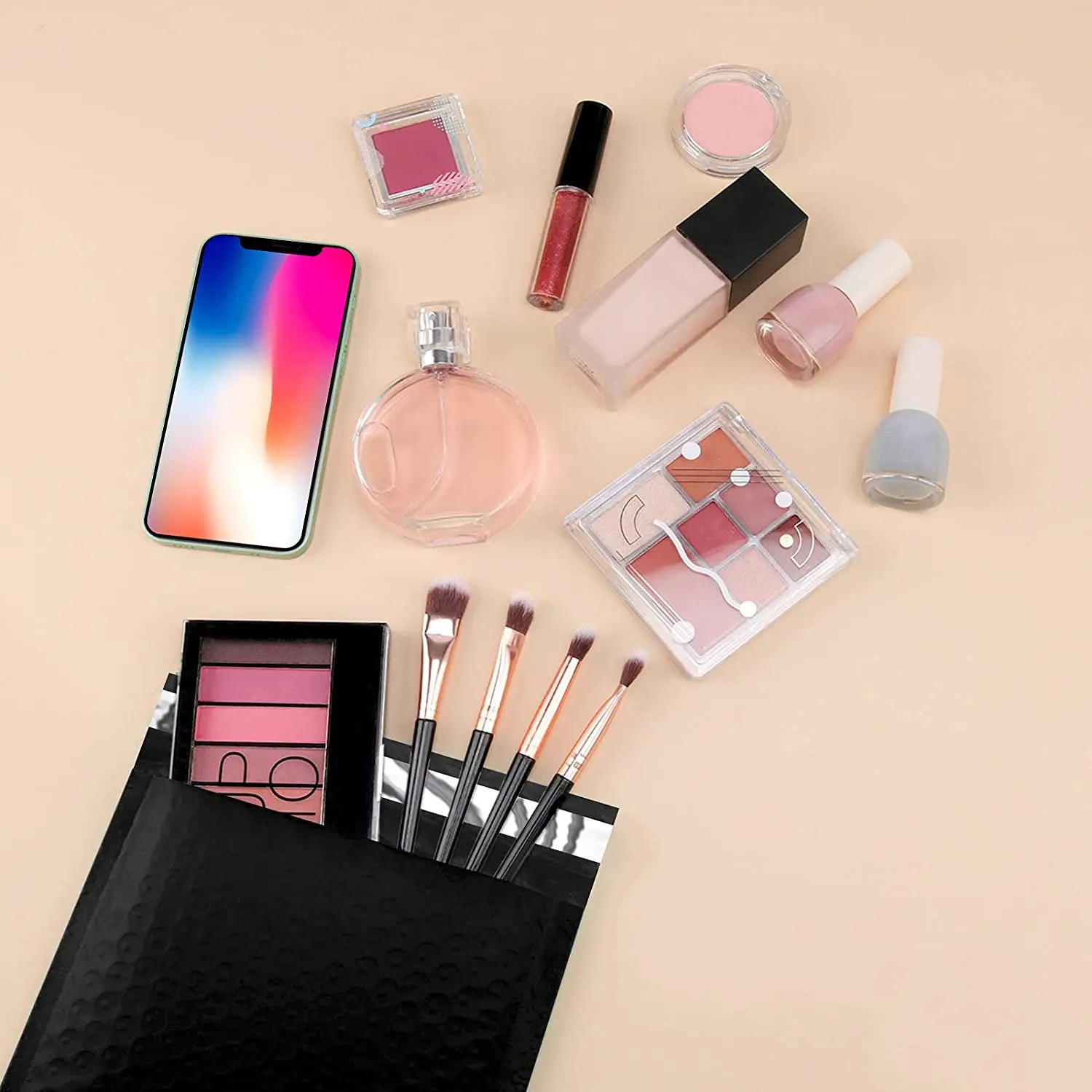 Hot sale premium Co-extruded custom black poly bubble mailers/plastic mail bags/padded envelopes  shipping suppliers