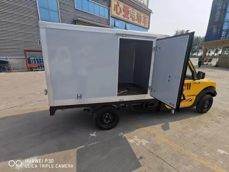 Environmentally friendly EEC certified truck with box-type long-distance transportation minivan