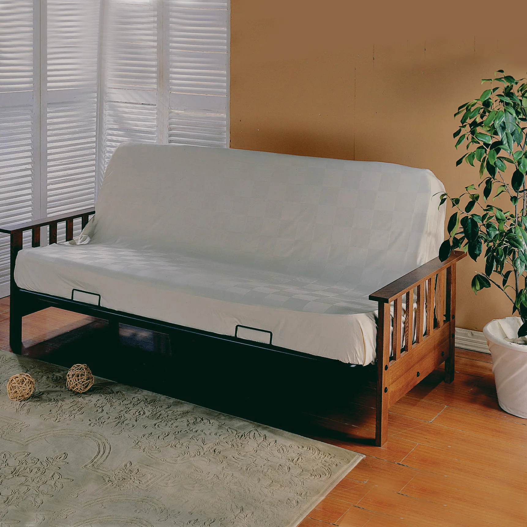 Good Quality Metal Frame Wooden Legs Folding Sofa Bed Living Room Metal Futon Frame