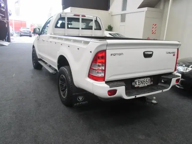  FOTON TUNLAND 4*4 внедорожный пикап с одной кабиной и двигателем