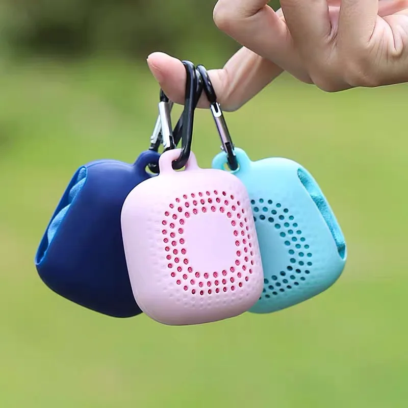 New Sport Products Microfiber Pocket Size Gym Sport Towel Quick Dry With Silicone Box