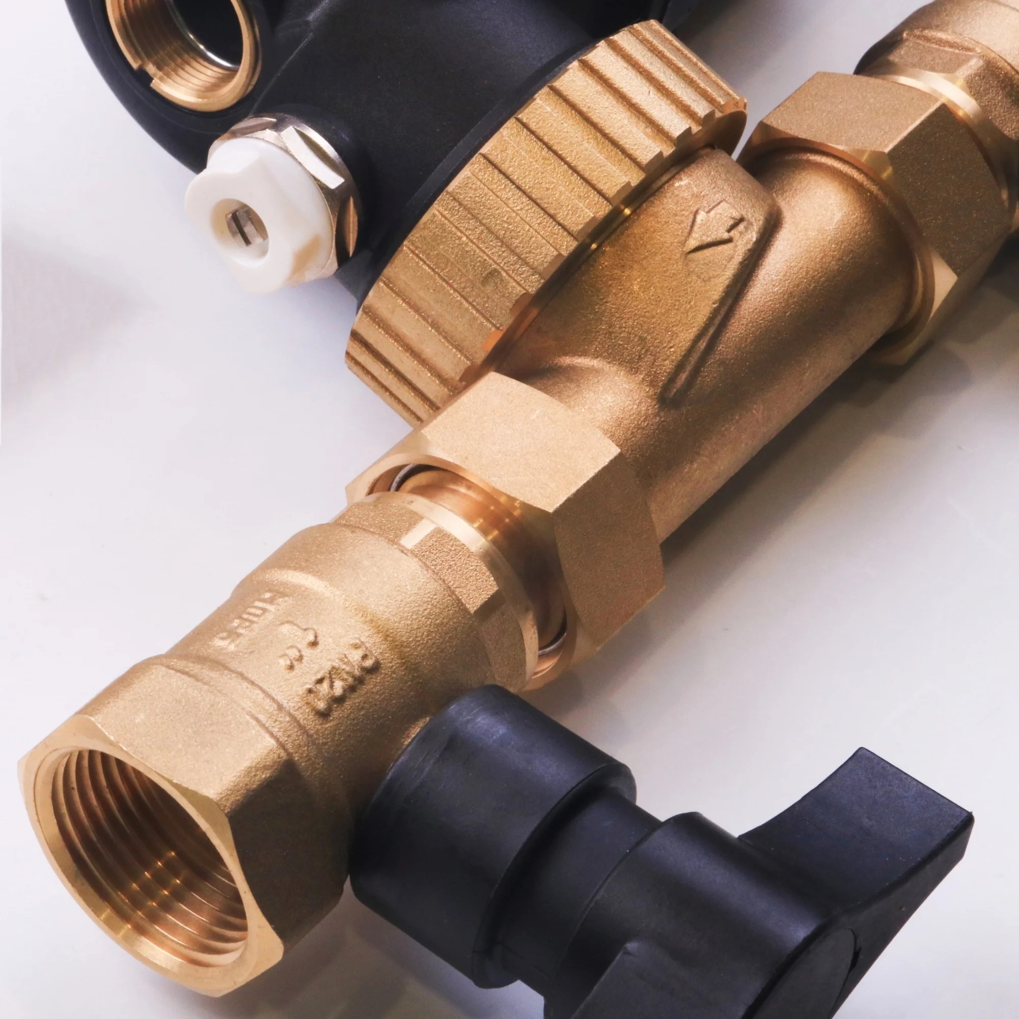 XZ2834003 12000 GAUSS Boiler Dirt Separator Brass Permanent Magnetic Filter For home use