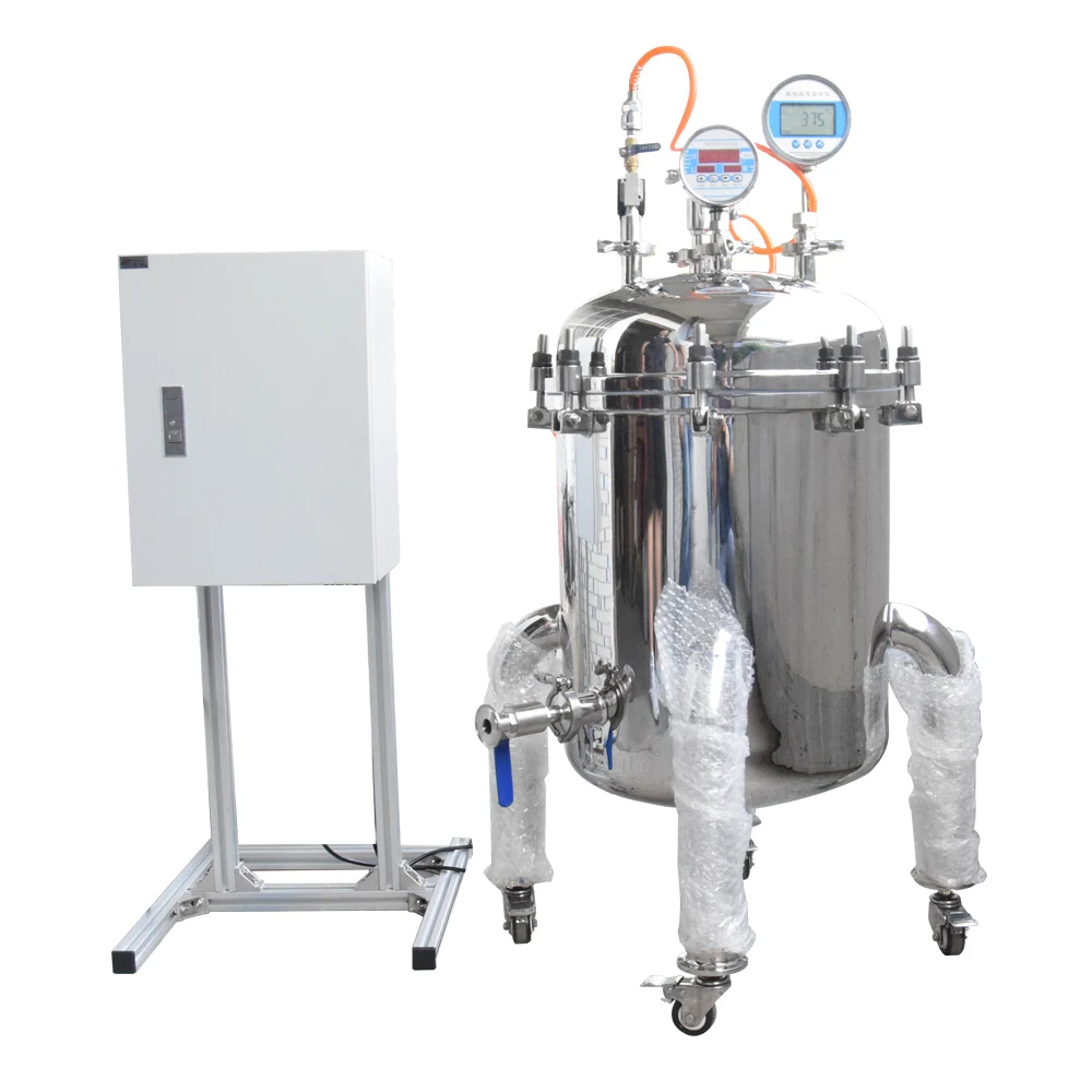 Airlift Meets The Gmp Production Standard Ins Membrane Bioreactor