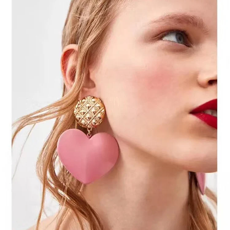 Custom Classic Cheap Fine Hoop Unique Resin Pink Heart Earrings Cards With Logo