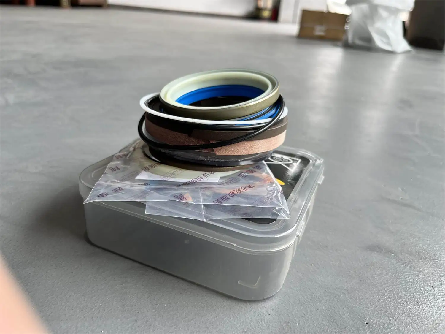 Huitong Excavator Spare Parts Hydraulic Seal Kits/Bucket Seal Kits for PC120-6 PC200-8 Excavators.