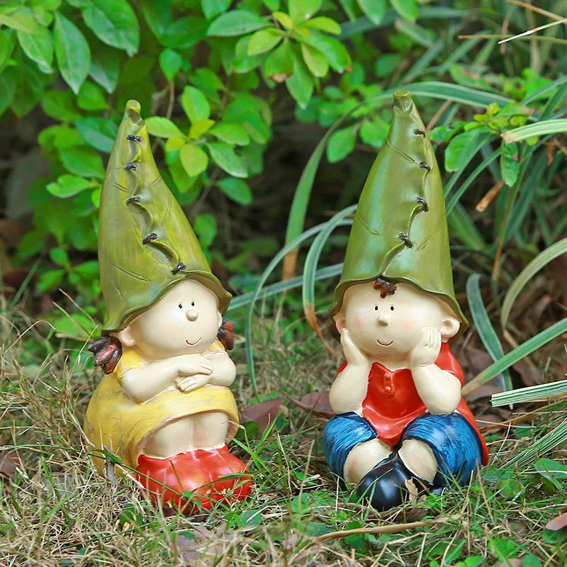 2022 Garden ornament Resin gnome statue Lovely couple Resin elf statue