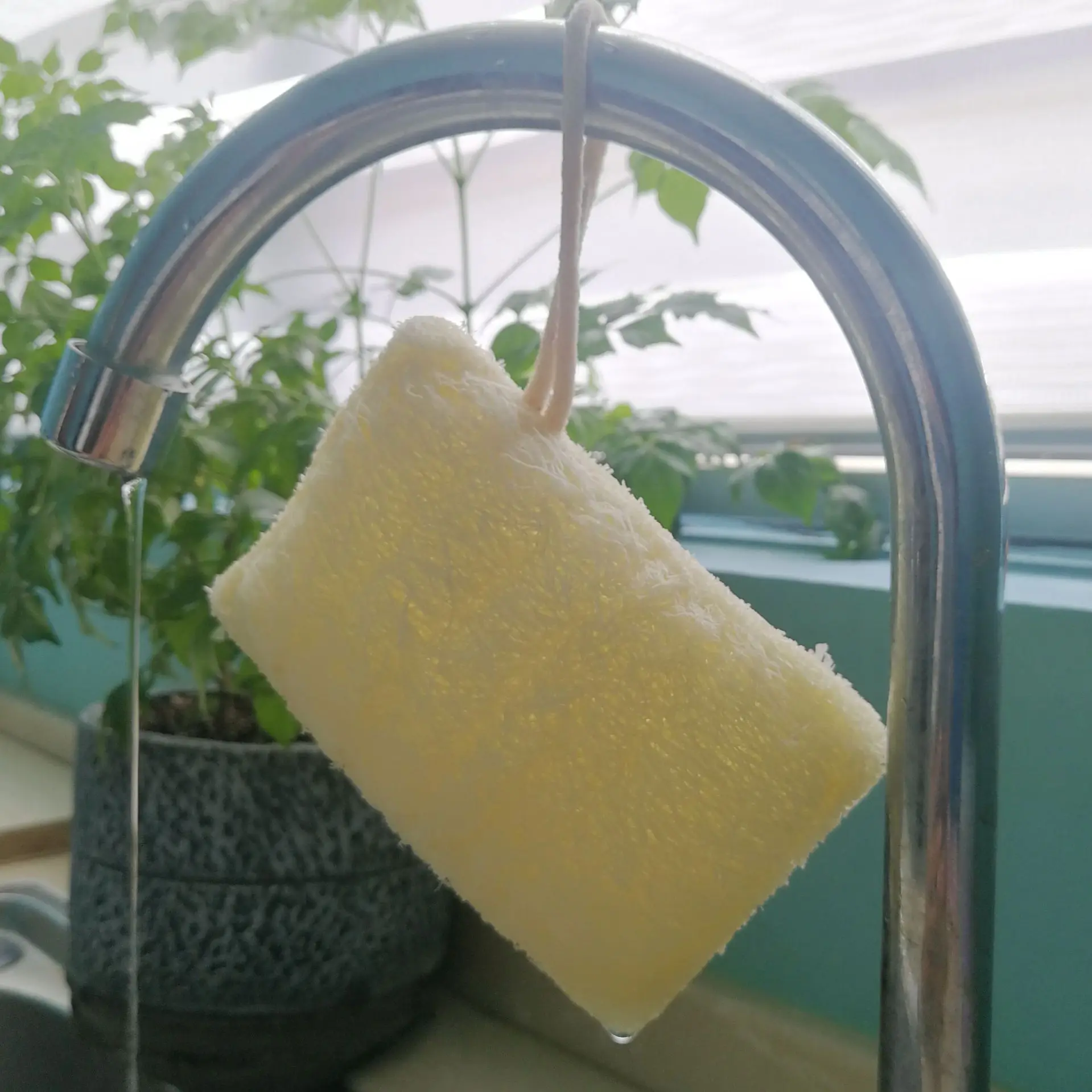 Оптовая продажа 100% биоразлагаемая Экологически чистая губка Luffa натуральная luofah для кухни мытья посуды ванны