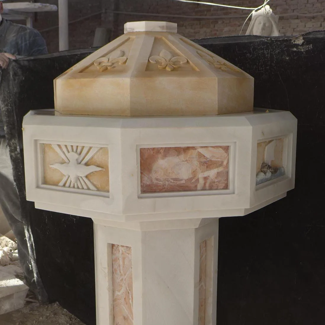 Factory direct supply custom Unique design octagonal shape Hand carved natural marble font