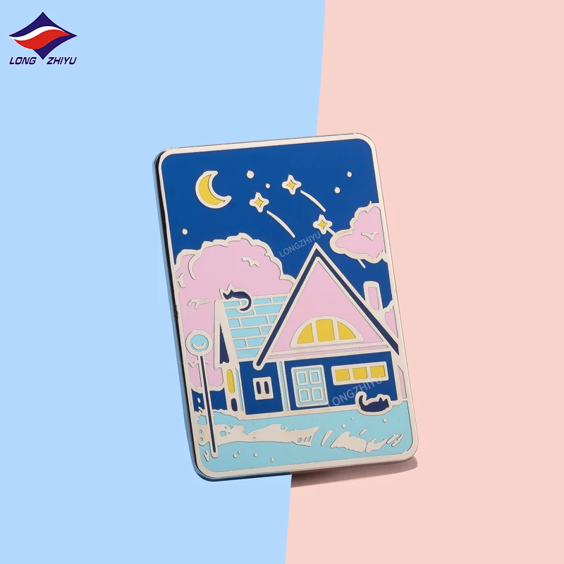Longzhiyu 15 Years Manufacturer Custom Heart Shape Lapel Pin Badge Hard Enamel Pins Brooches Metal Crafts for Souvenirs