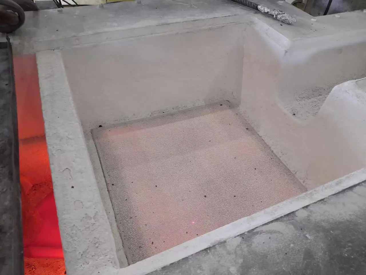 Molten Aluminum Casting Filtration AdTech Refractory Ceramic Fiber Foam Filters Plate Price For Aluminum Foundry