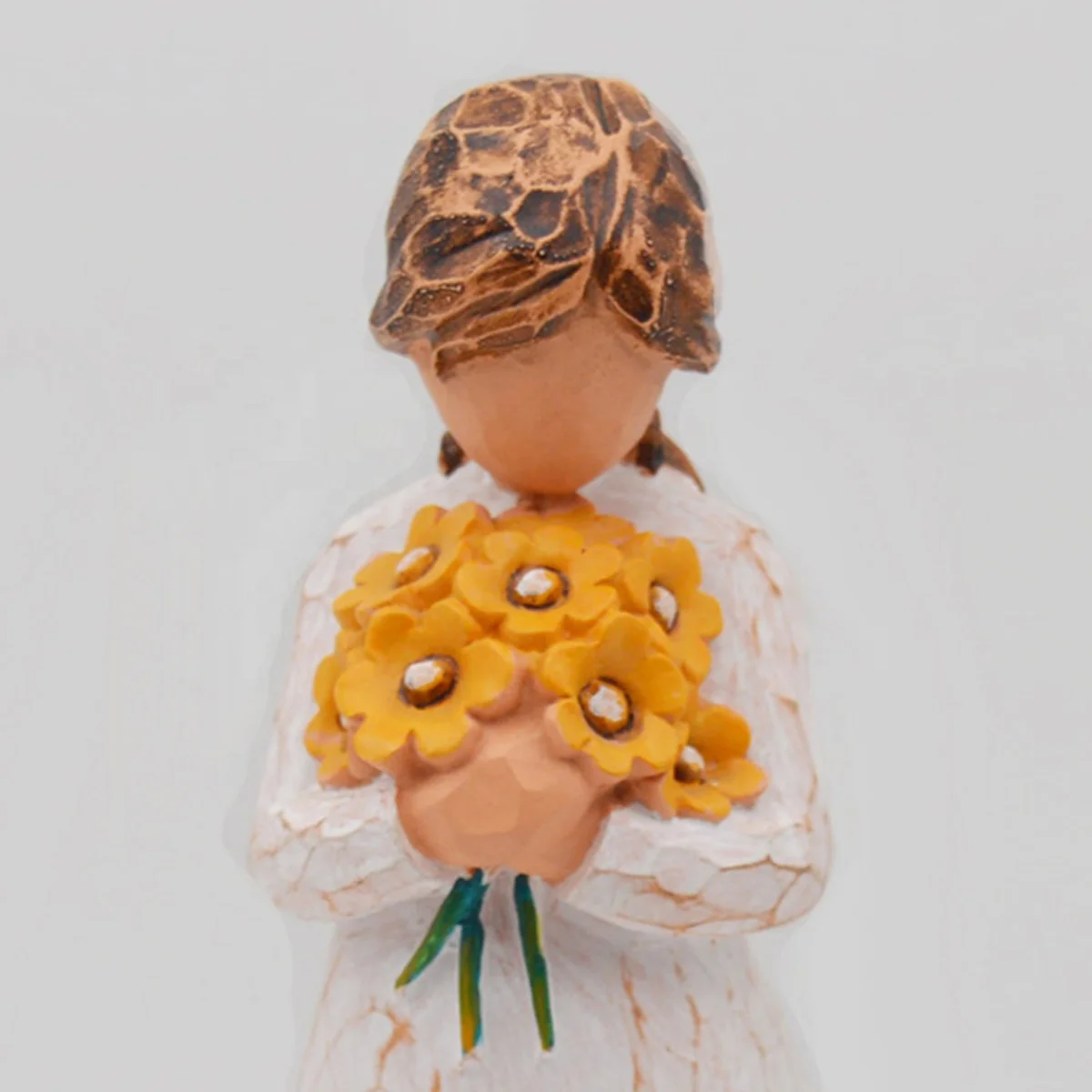 Resin material prayer angel statue, customizable in size for those who like it