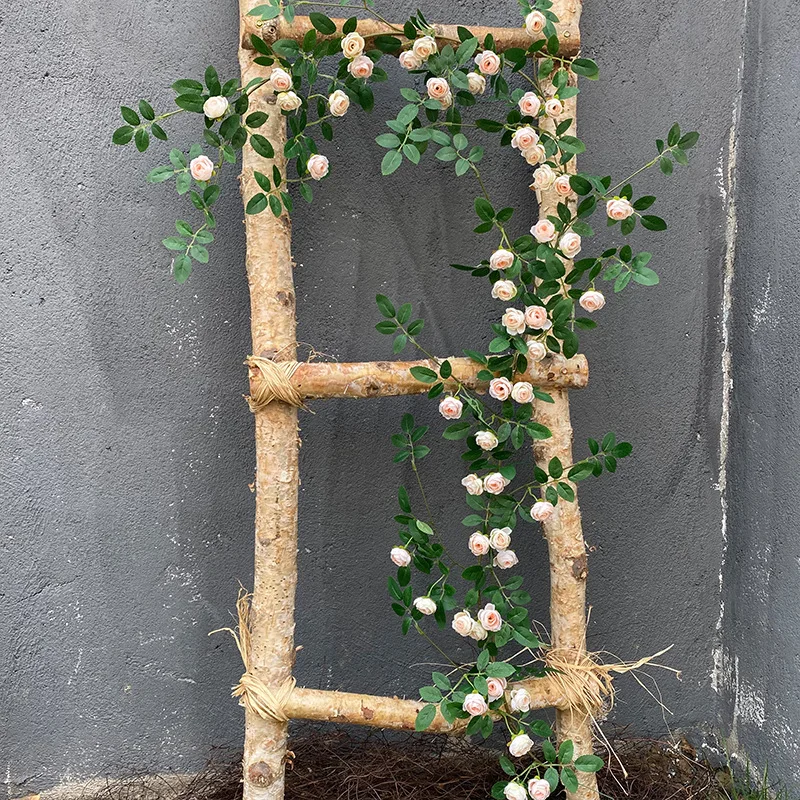 SYZ061 full blossom plastic green vines with silk roses for wedding hall decoration