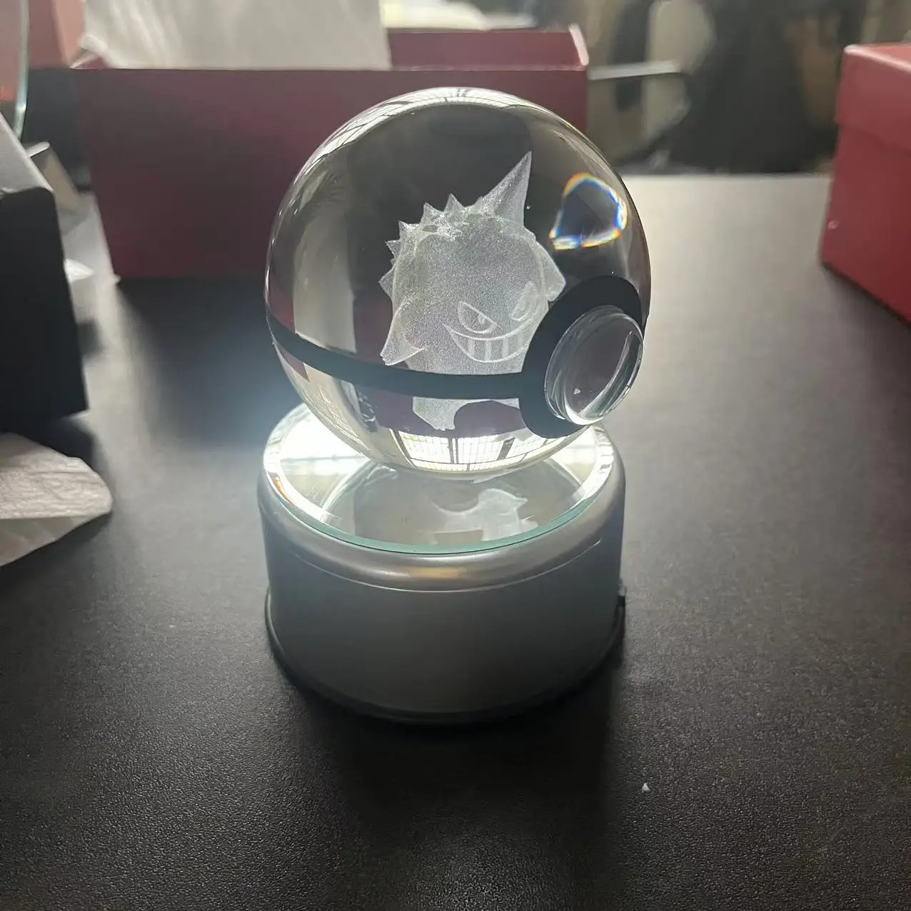 DT-B004 Wholesale 80mm New Design 3D Crystal Pokemon Trainer Poke Ball with Pikachu Bulbasaur Action Figure Pokemon Ball