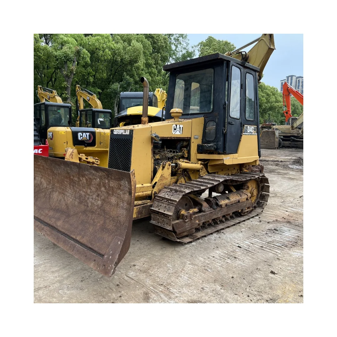 Бульдозер CAT caterpillar D4C японский оригинальный гусеничный бульдозер