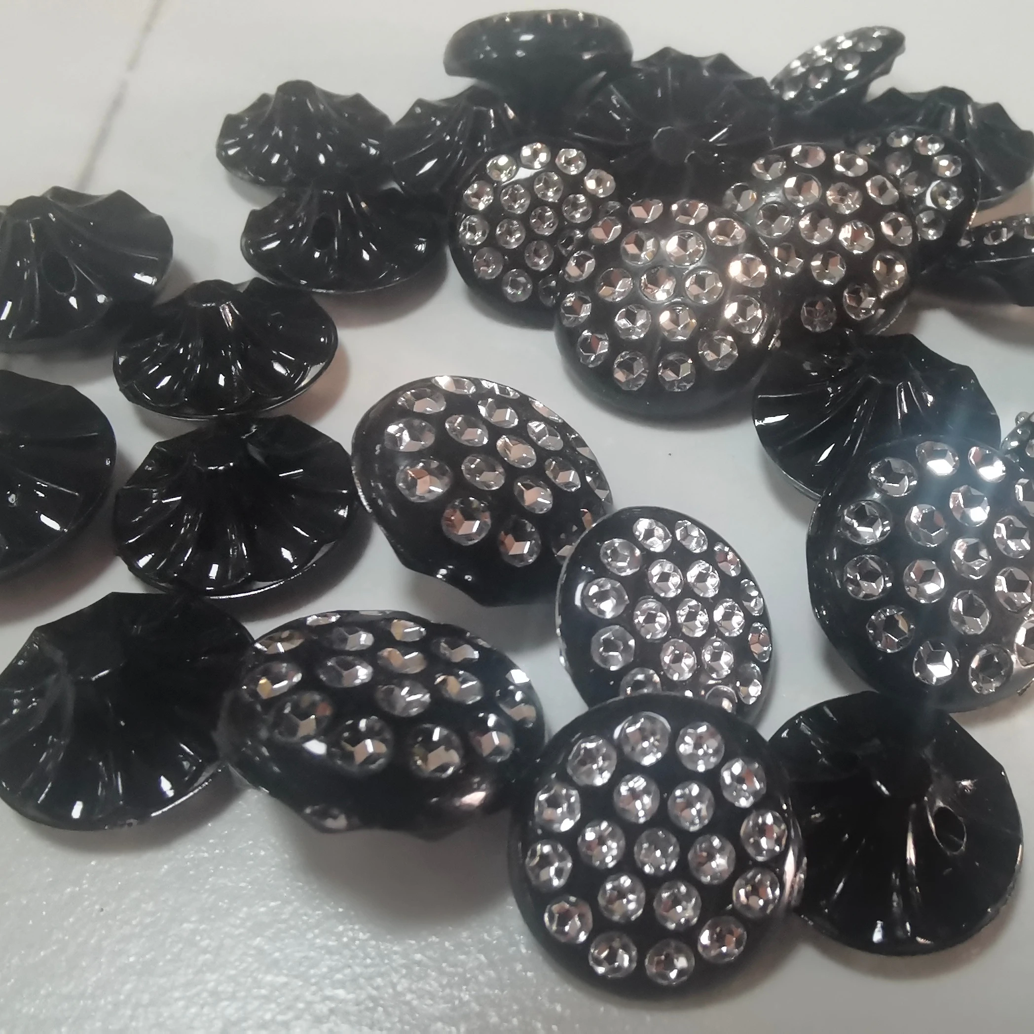 Custom made design colorful transparent sewing accessory garment  uniform blazer suit coat shank button and sofa button