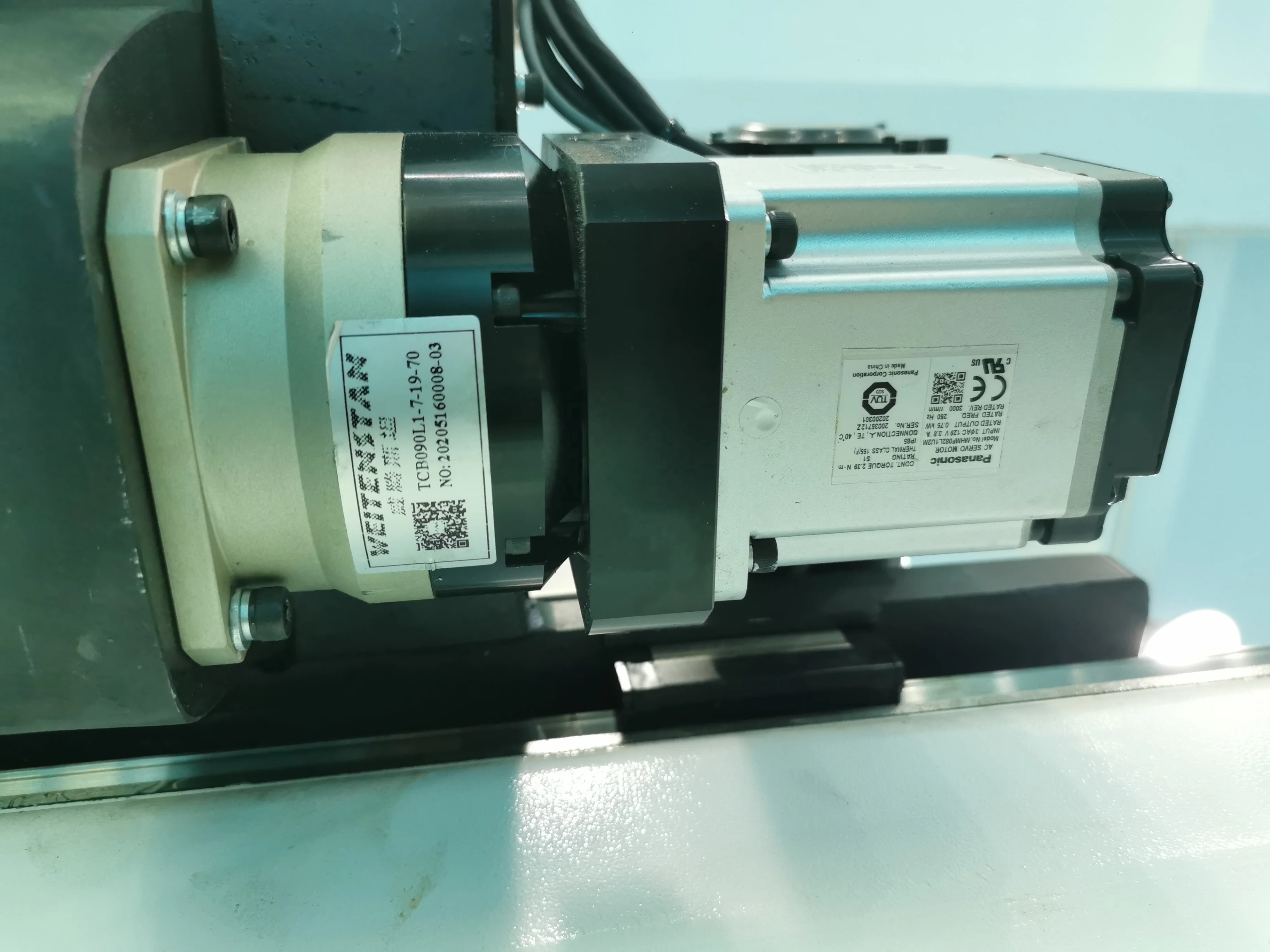Automated Carrier Robot YIZUMI Mobile Robots YR1200H3-D High Speed 3-Axis Robot Arm