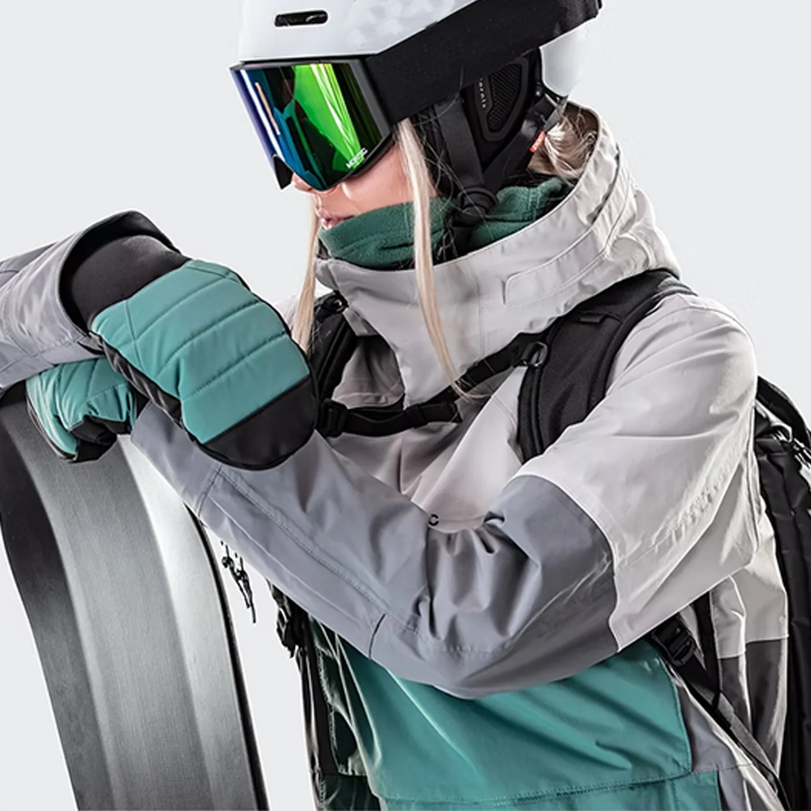 Custom high quality men ski jackets and women ski jackets,Waterproof, breathable and scratch resistant products