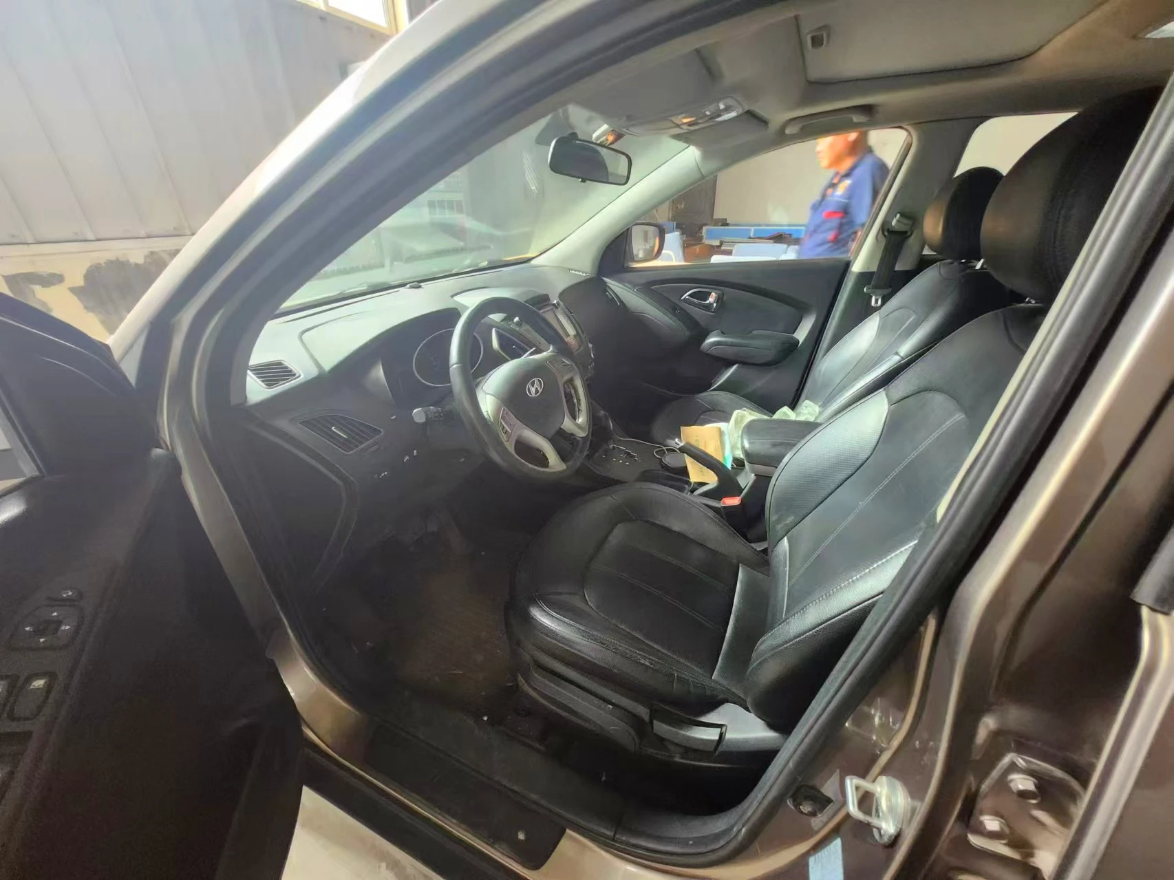 Hyunda IX35 SUV fuel vehicle Used Car ix35 suv Rear Camera Left Steering  Wholesale Hyunda Big SUV China IX35