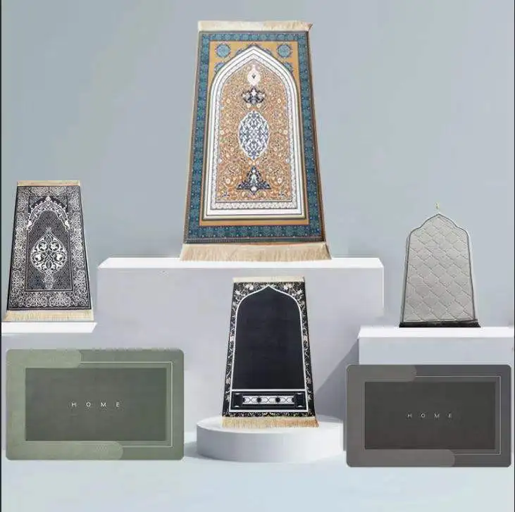 High Quality Luxury Thick Padded Prayer Mat Carpet Arabic Muslim Islamic Special-Shaped Prayer Rug With Tassel