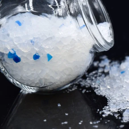 OEM Bulk wholesale Super Absorbent Dust-free deodorant silica gel Crystal cat litter sand silicone cat litter