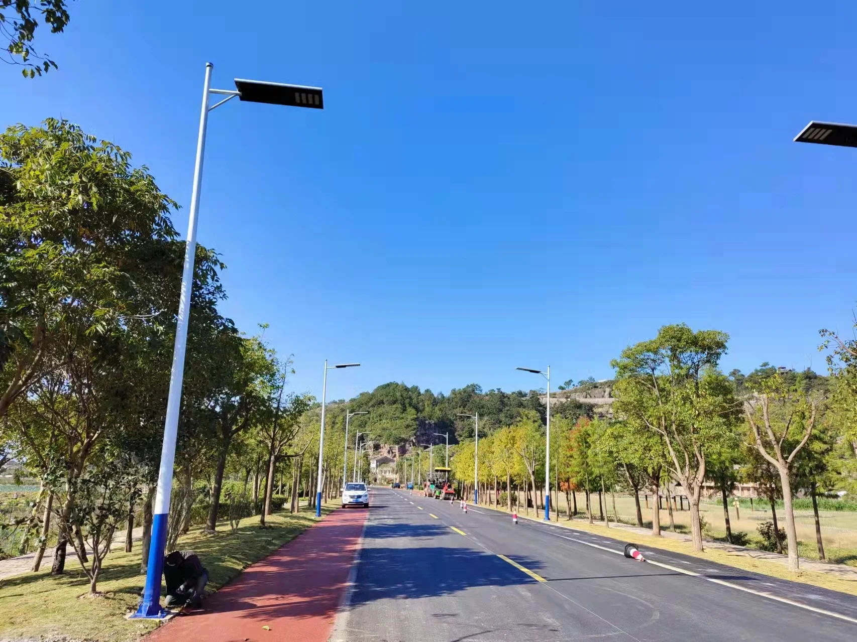 Complete set integrated 90W 100W led solar street light all in one solar street light factory price