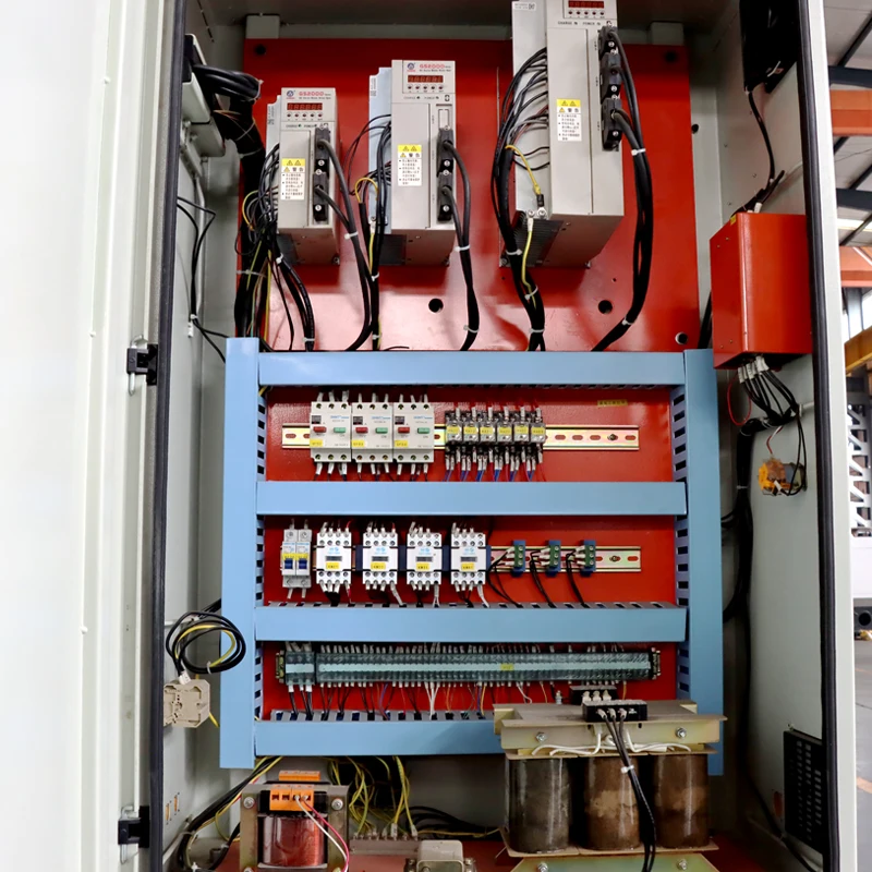 Small automatic CNC lathe machine CK6136  metal lathe machine for sale