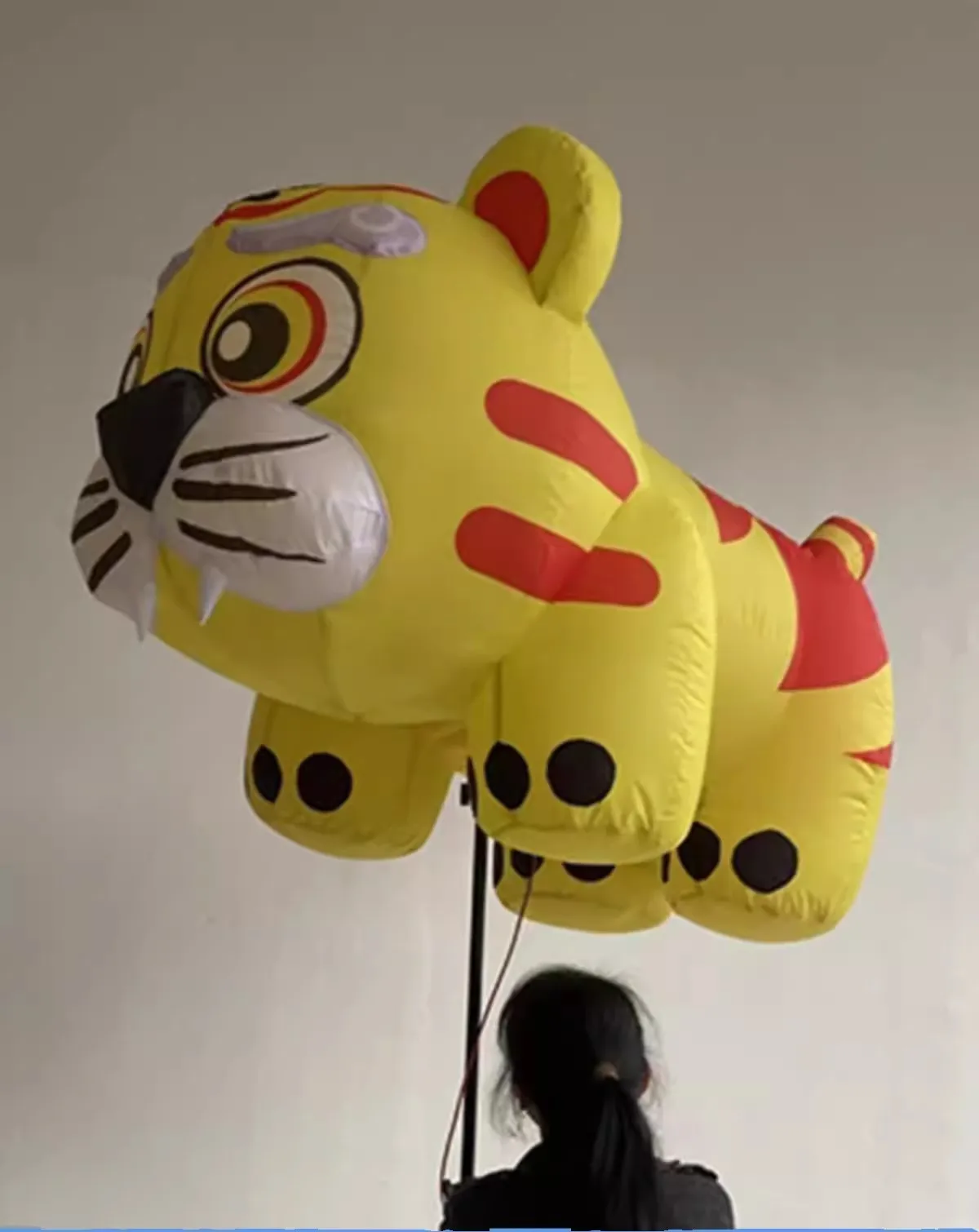 Tiger Inflatable Lovely Costume For Parade Walking Inflatable Tiger Costume For Zoo Theme Party Used