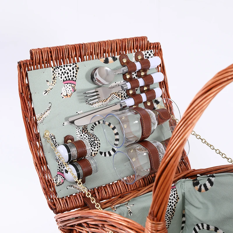 Superior Quality China Wicker Picnic Baskets With Lid And Handle