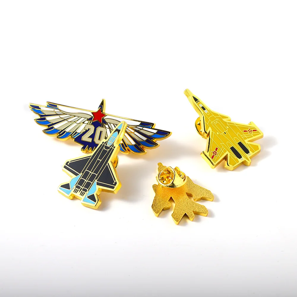 Персонализированные эмалевые значки для самолета