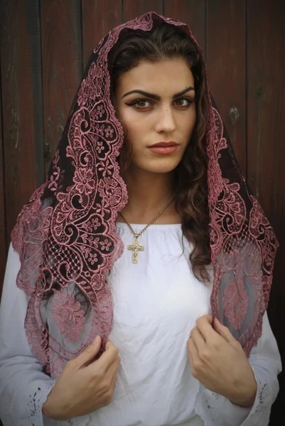 Embroidery Lace Chapel Shawl Triangular Mantilla Muslin Women Head Covering Prayer Catholic Church Veil