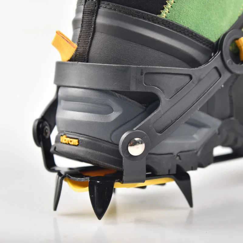 JETSHARK Wholesale 10 Teeth Ice Snow Shoe Covers Anti-slip Spike Crampons Climbing Walking Winter Ice Grippers Snow Chain Cleats
