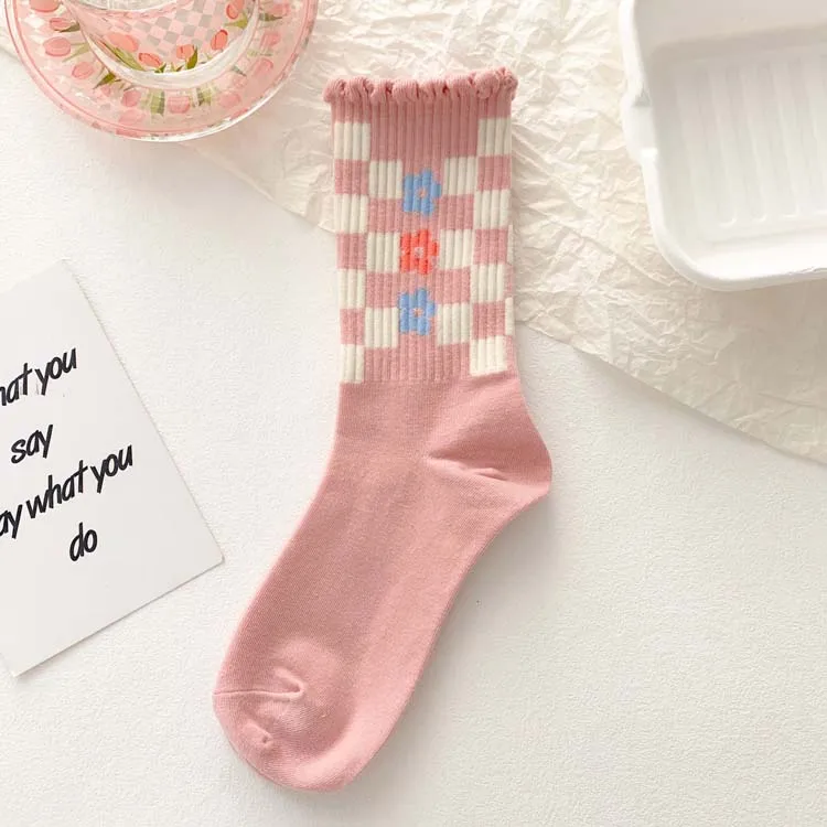 HY-1814 Wholesale Women Floral Cotton Jacquard Pink Socks Ladies Flower Crew Socks Girl